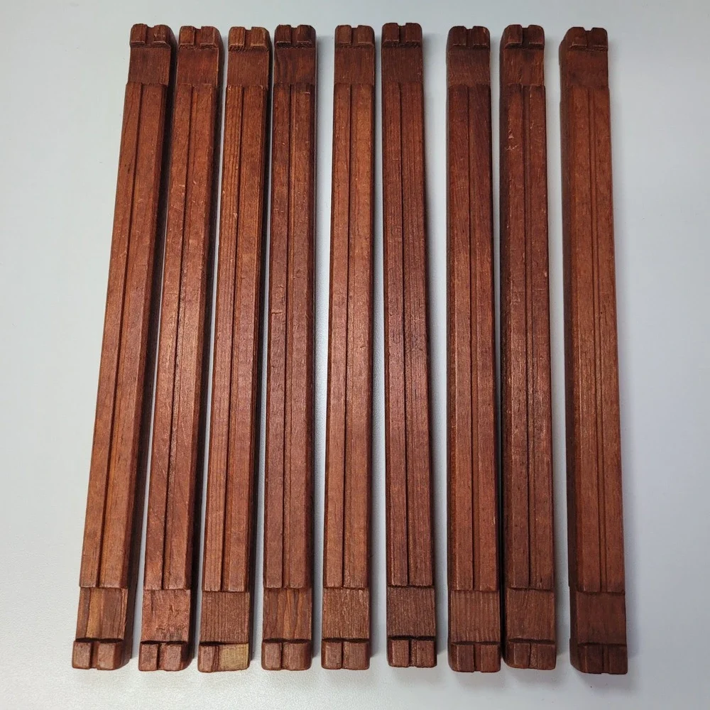 Vintage Square Wooden Building Logs 10.5 Inch Notch and Groove Red Brown‎ 10pc